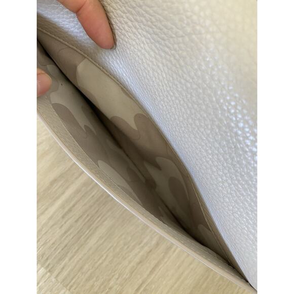 Dagne Dover Andra Pebbled Leather Neutral Crossbody Bone Shoulder Bag Medium - Picture 9 of 15